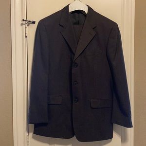 Men’s suit. Like new.  Worn once/dry cleaned.  Pet/smoke free home.